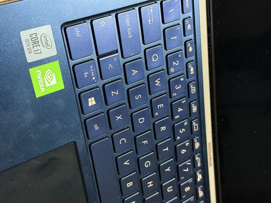 ASUS Zenbook 14