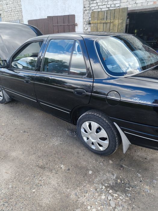 Kia Sephia