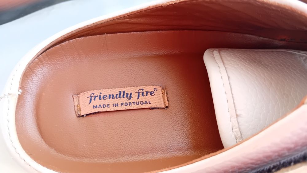 Sapatilhas Frendly Fire