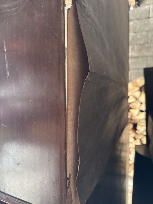 Escrivaninha em madeira