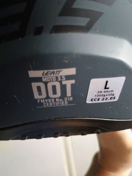 Kask LEATT rozmiar L Moto 3.5 360' Turbine