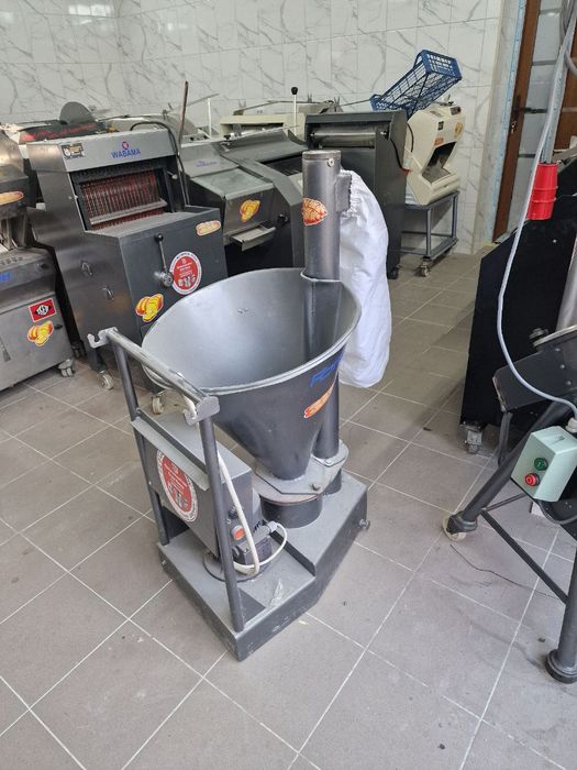 Мукопросеиватель Fomko turbo с магнитной сеткой с Германии