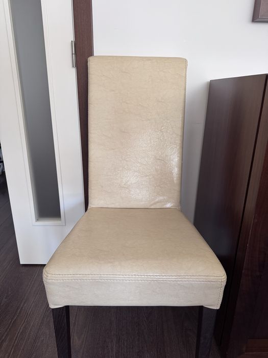 Mesa Madeira Extensivel 240cm e cadeiras