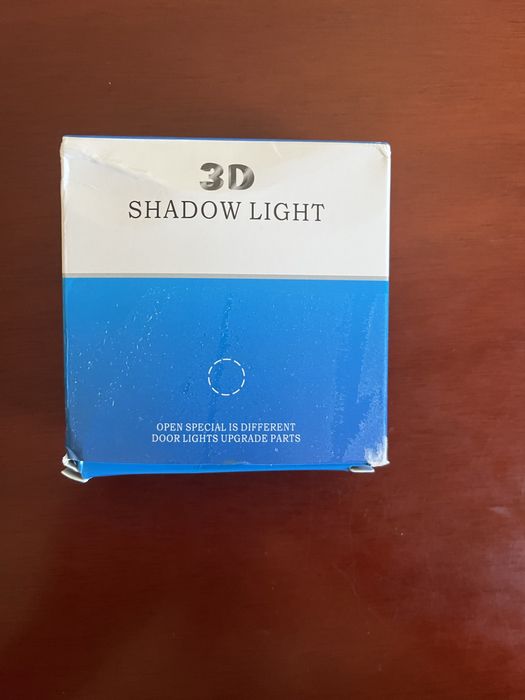 Luz de porta Mercedes