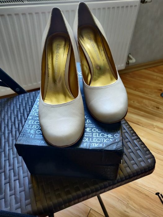 Босоножки и туфли женские весна-лето 39-40рр