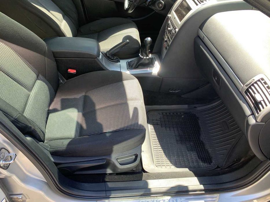 Пежо 407, панорама, вкладень не потребує, авто обслужене