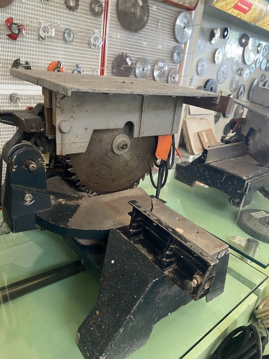 Serras de 1/2 esquadria usadas