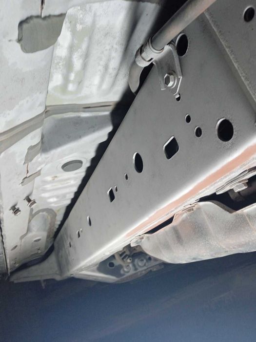 Антикорозійна обробка та зварка авто , зварюванні роботи . Антикор