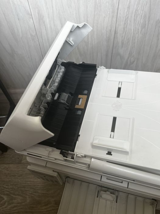 БФП МФУ принтер 3в1 HP laserjet pro m130fn мережевий