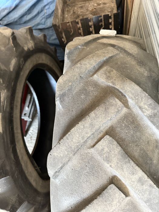 Opony opona c 330 12.4-28