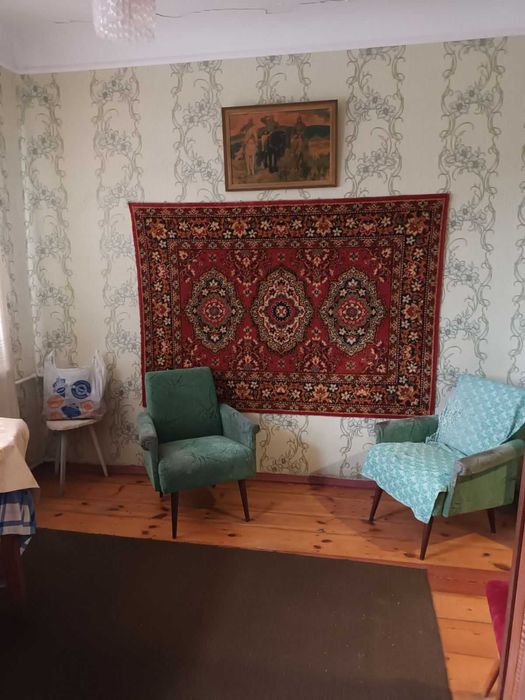 +Продам часть  дома  ул. 12 Апреля район Набережной 32000 дол.