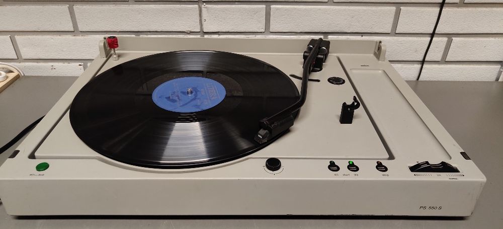 Gramofon BRAUN PS 550 S. Full automatic