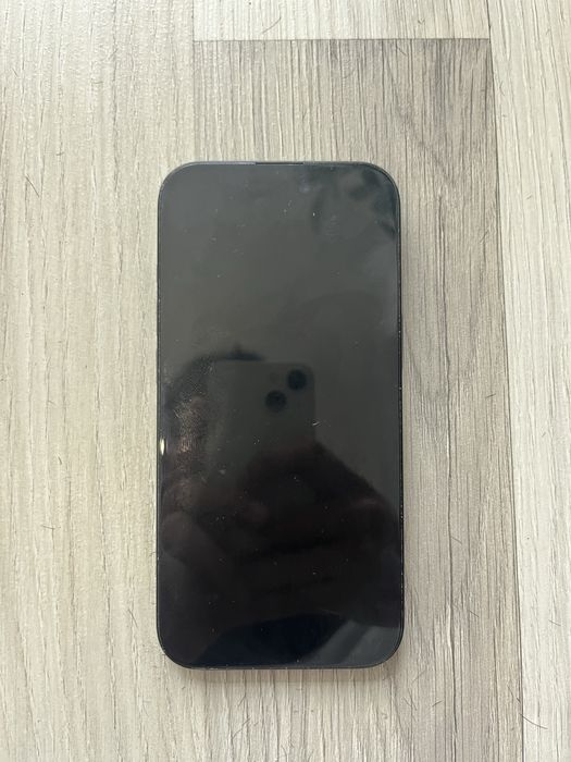Iphone 15 256Gb, em ótimas condições