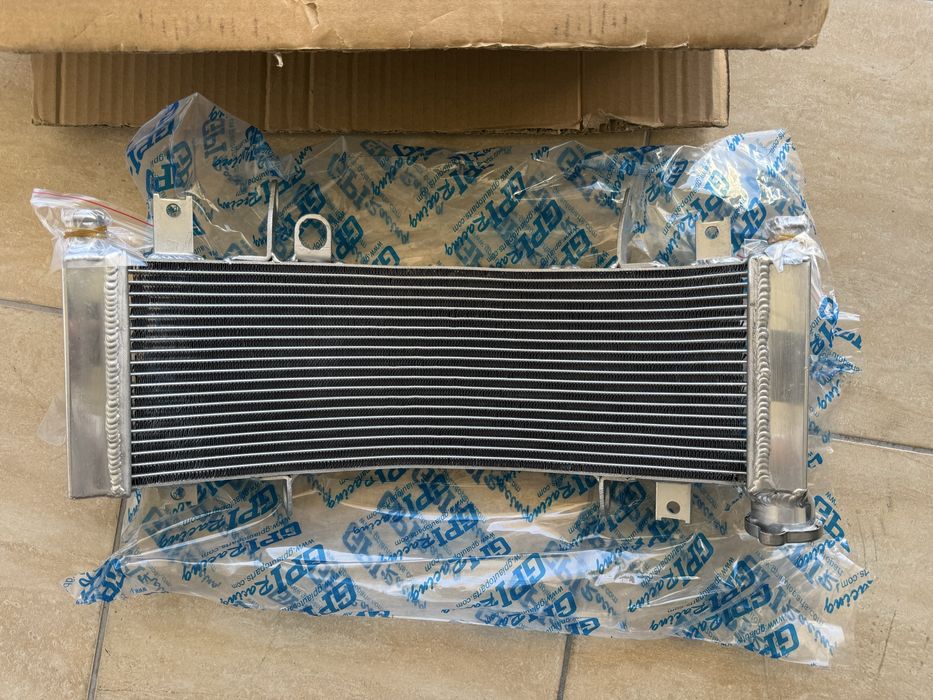 Radiador suzuki TL1000R