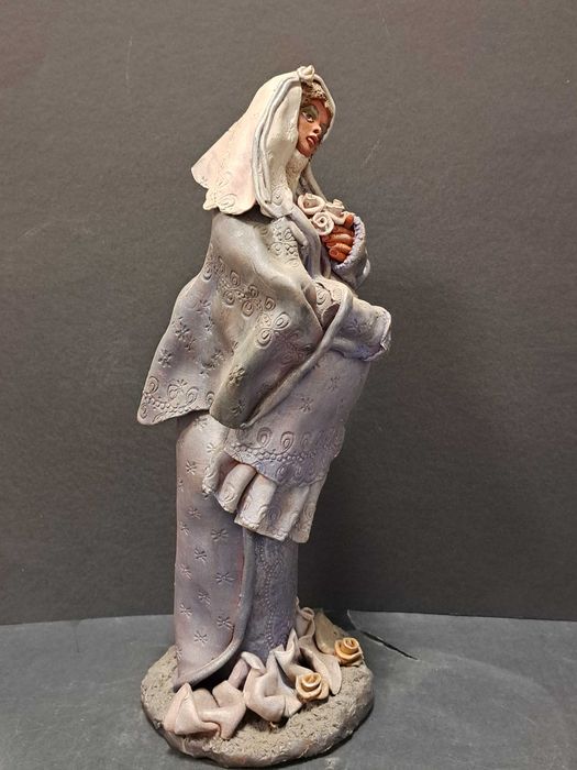 Nossa Senhora do O, Arte em barro de Aljezur