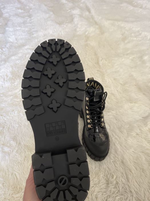 Buty marki No name kupione we Francji