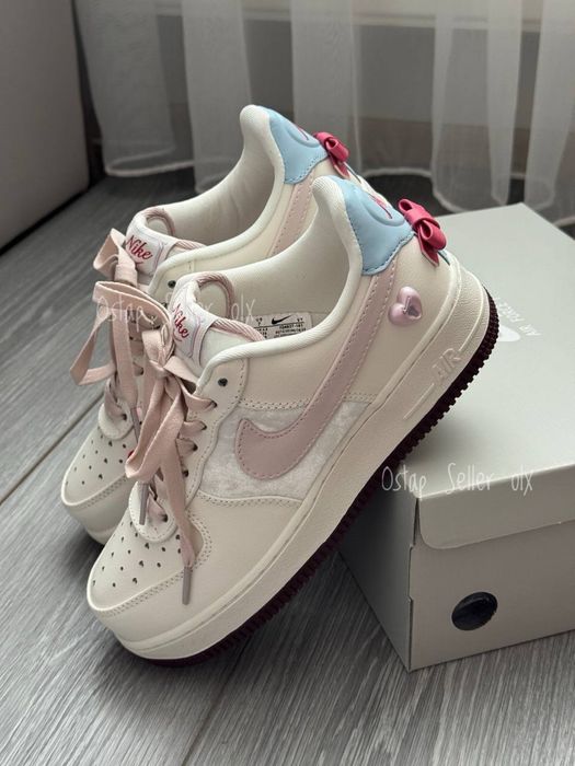NEW 2026 Nike air Force 1 Low Valentine’s Day (in box)