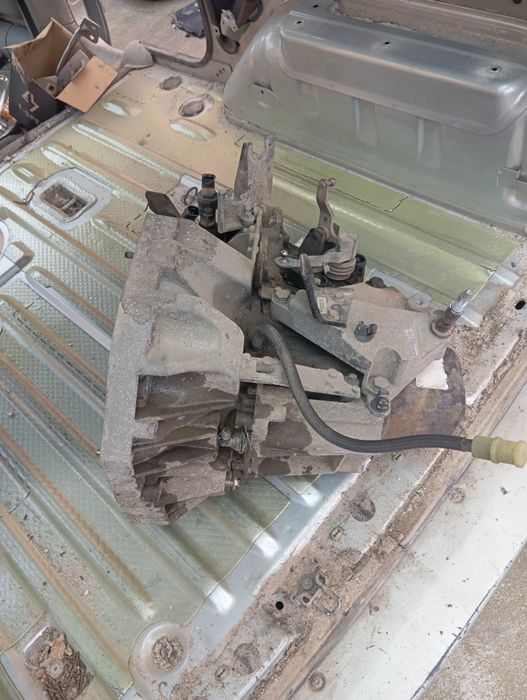 Kango 1.5dci 2006 peças