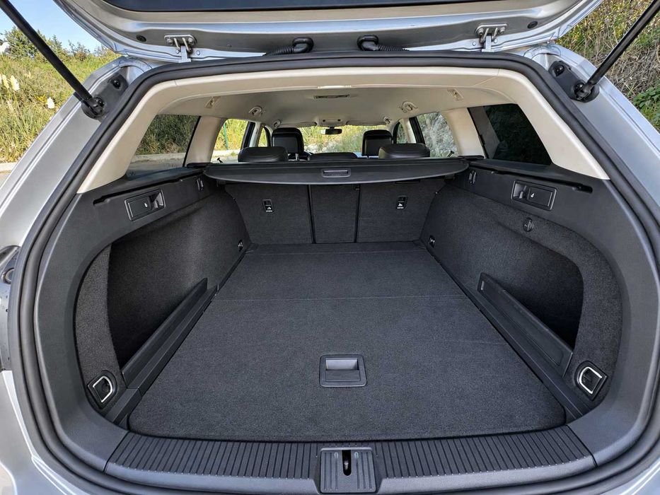 VW Passat Variant 2.0 TDI DSG Sport Nacional