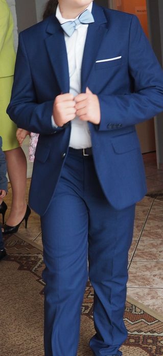 Garnitur komunijny 146