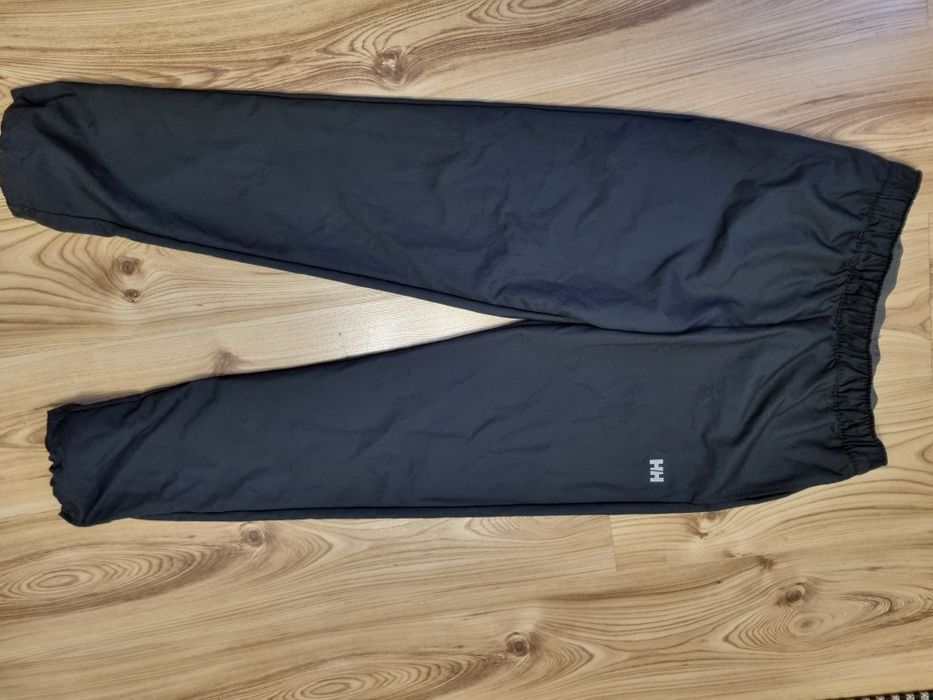 Spodnie dresy Helly hansen M 38