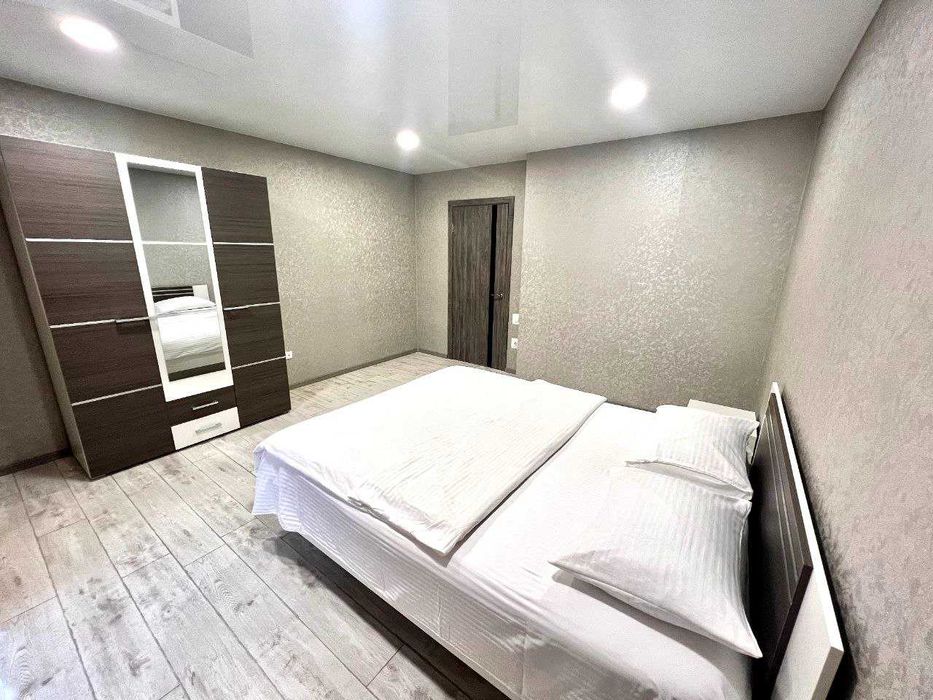 ApartPoltavaСтильні апарт. ЦЕНТР,ОКРЕМІ кімн.НОВОБУДОВА. СВІТЛО завжди