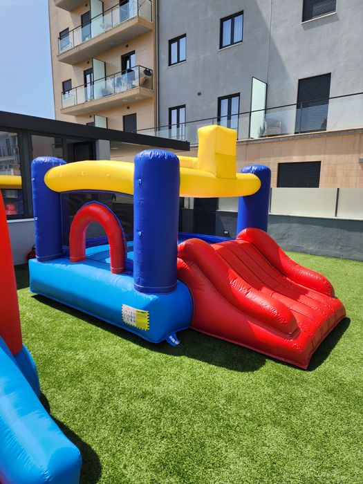 Alugamos insuflável para sua festa