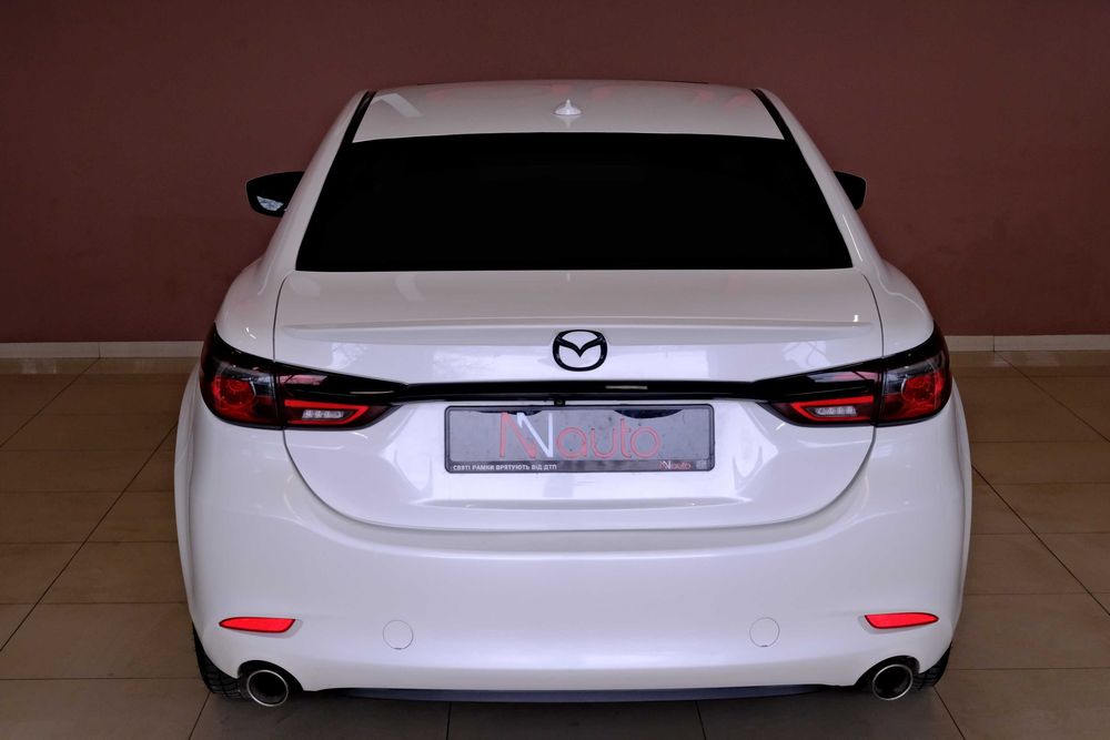 Mazda 6 2021 біла