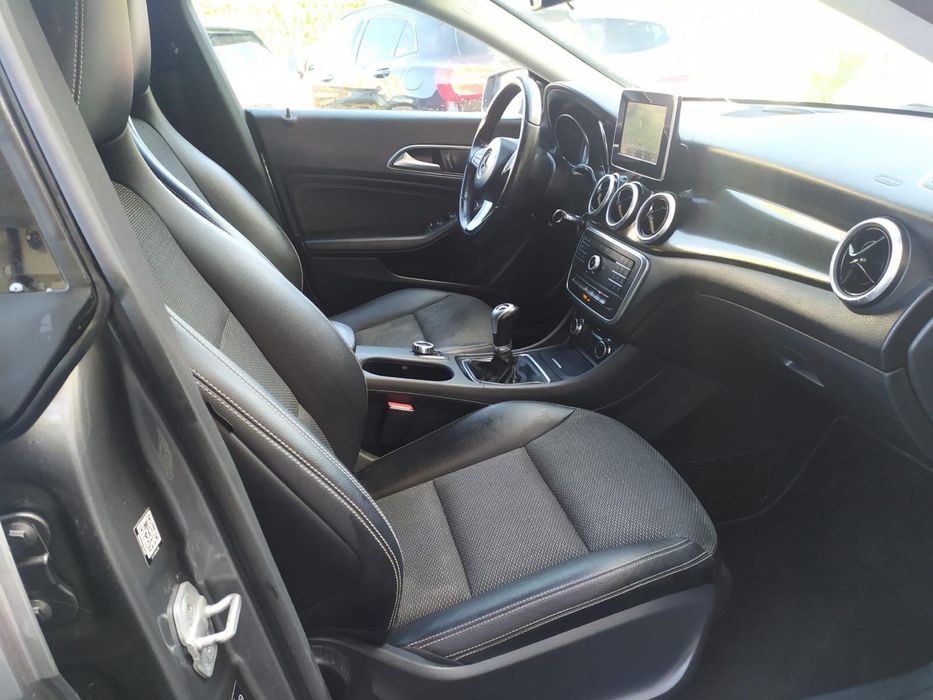 Mercedes-Benz CLA 180 d Shooting Brake Urban