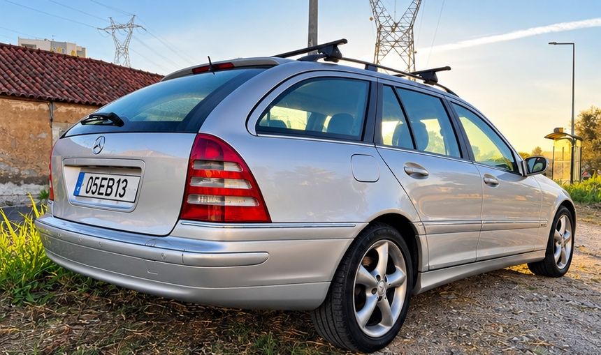 Grande oportunidade - Mercedes C 220 2004 carrinha avangard