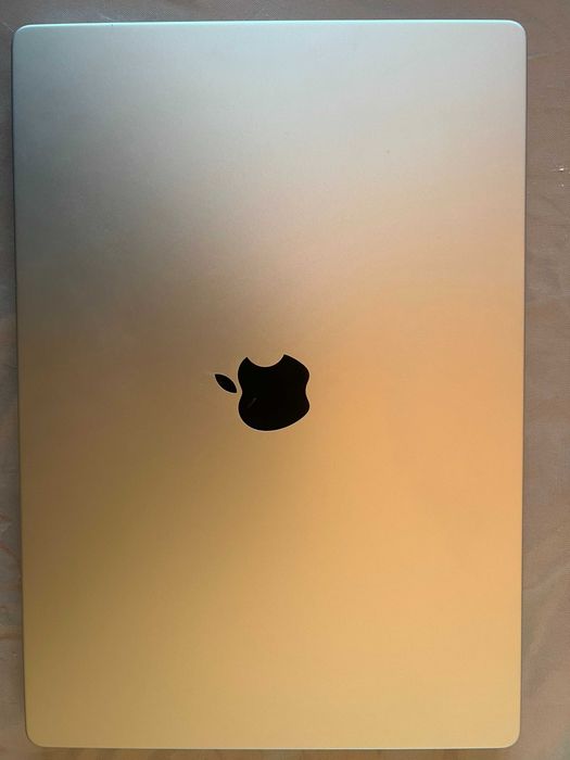 MacBook M1 Pro 16" - 16GB RAM | 1TB SSD