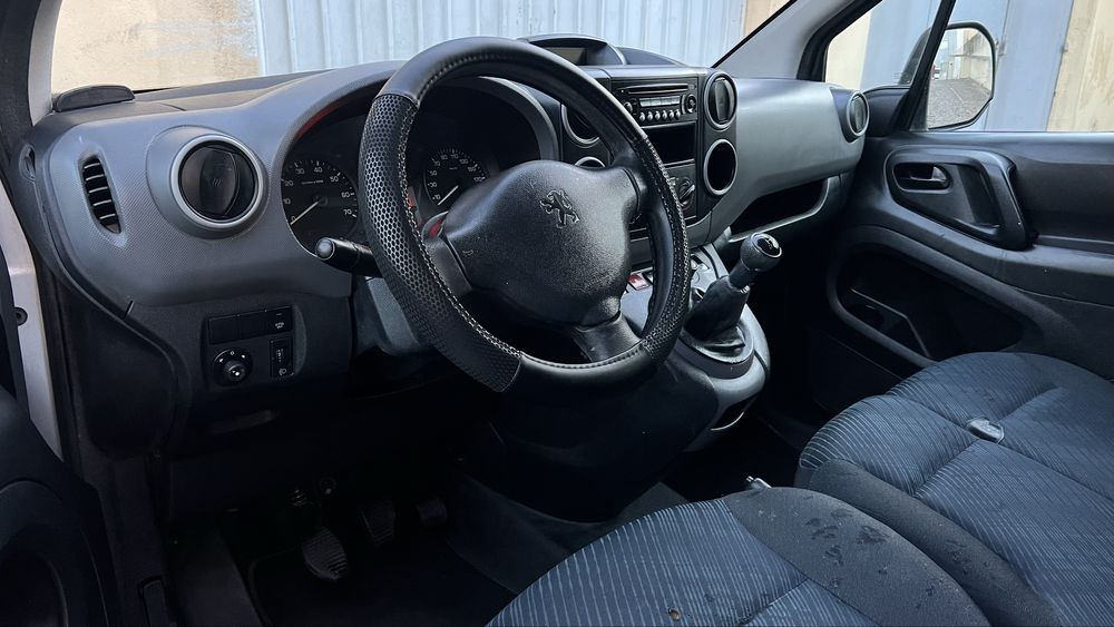 Peugeot Partner 1.6 hdi 3 lugares longa