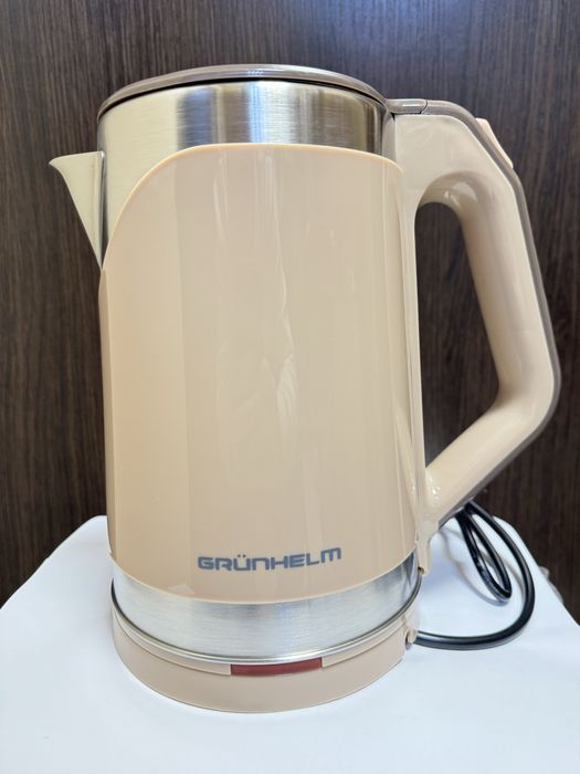 Чайник Grunhelm EKS-1857SB