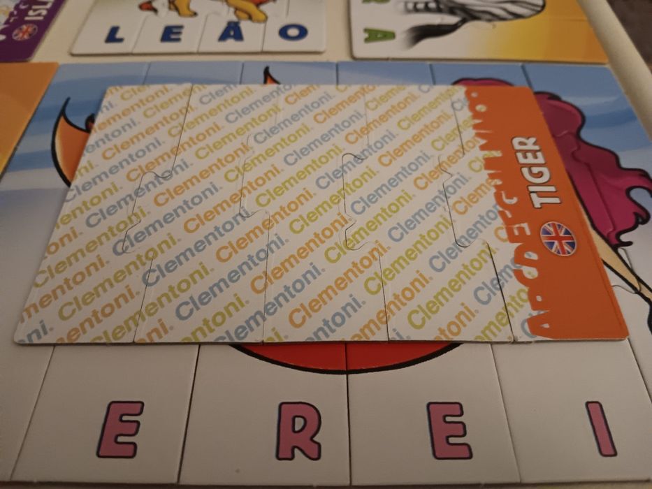 Puzzle Infantil - Primeiras Palavras Clementoni