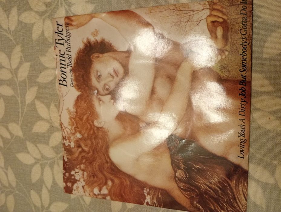 Vinil 7' Bonnie Tyler - Loving you is a dirty job but somebody got to