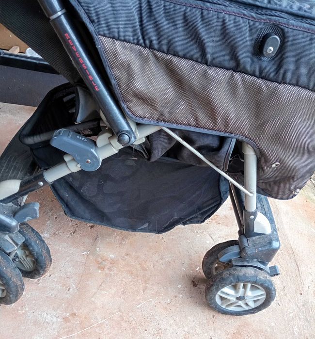 Carrinho bebé/criança