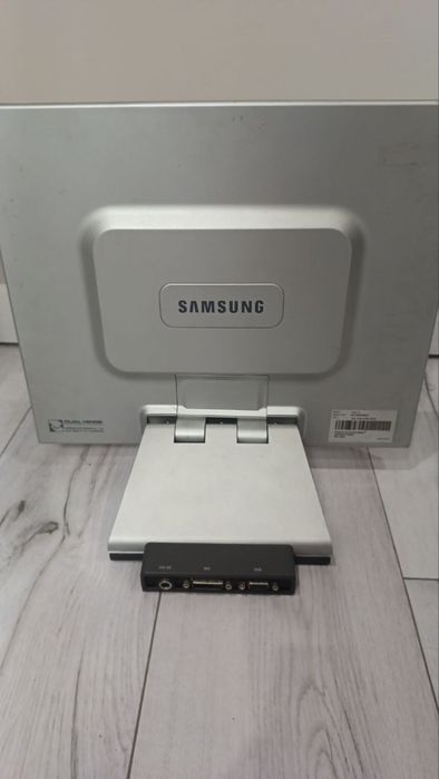 Монитор Samsung 172x, 17 дюймов