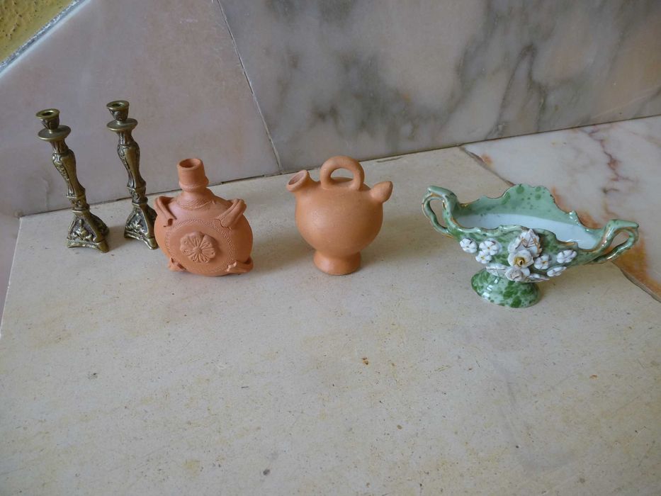 Peças antigas em miniaturas