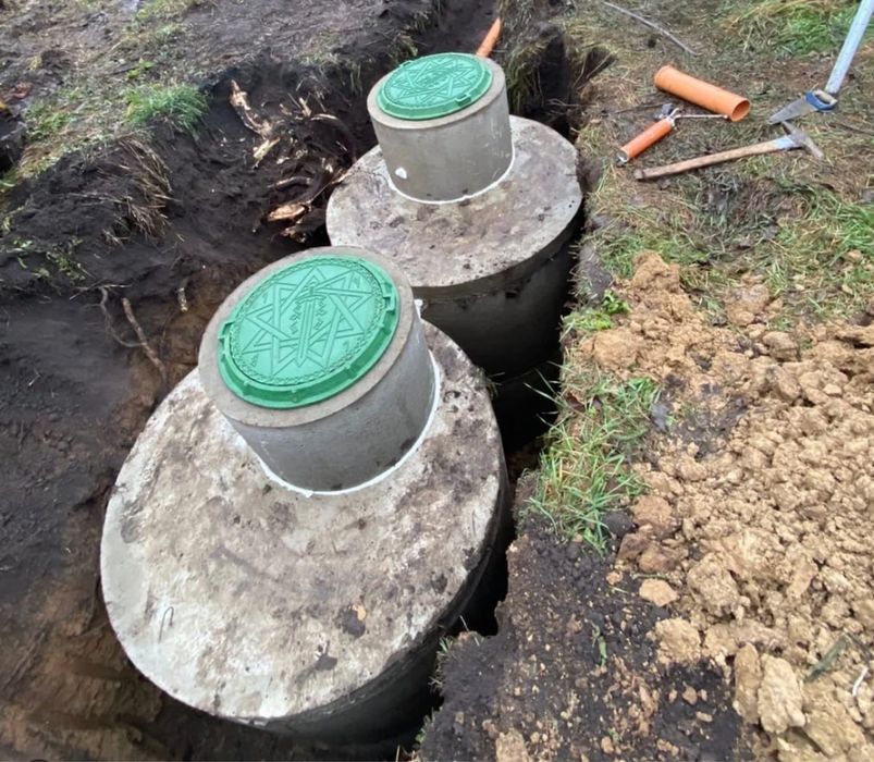 Вигрібна яма з бетонних кілець під ключ копка D230-(6,9,12,22)м3