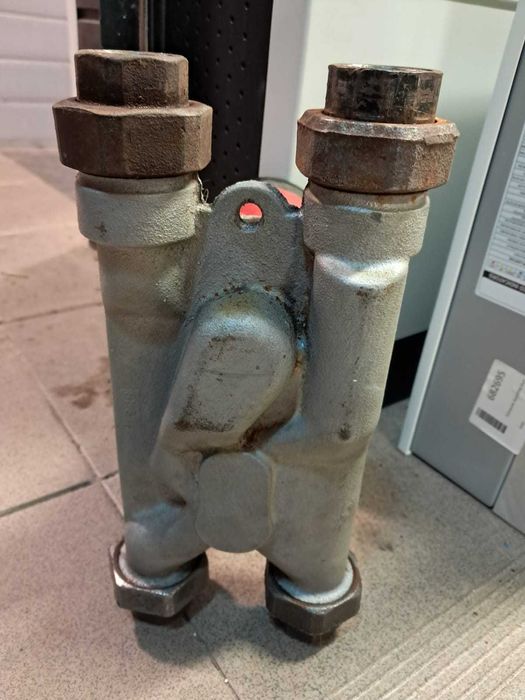 Blok mieszający , zawór czterodrogowy.