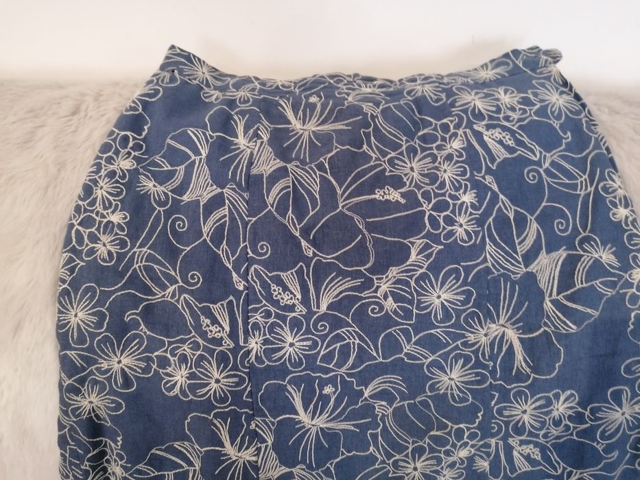 Fato c/saia Isabel Vieira