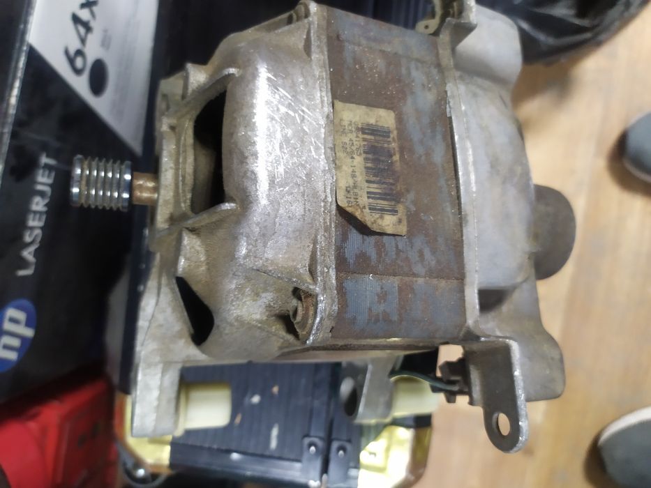 Двигун для пральної машини