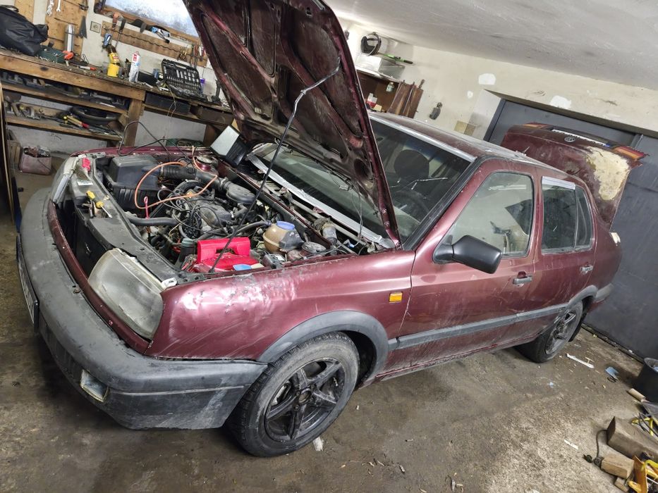 Фольцваген вента 1.8 газ бензин