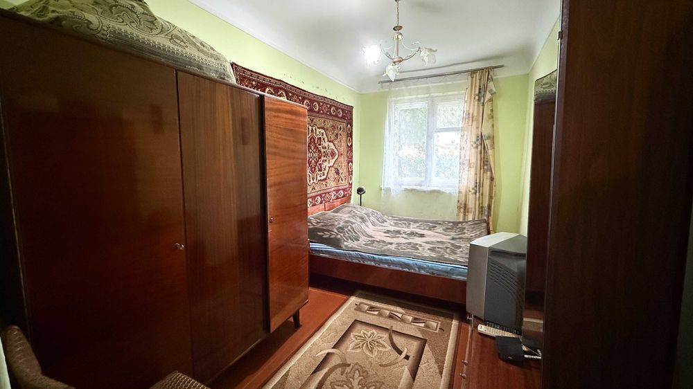 Продаж 2-кім квартири в Новоселиці, індивідуальне опалення