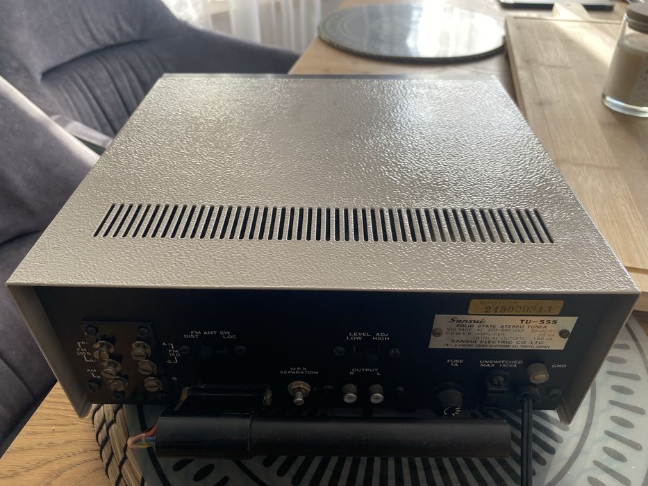 Sansui Tuner TU-555