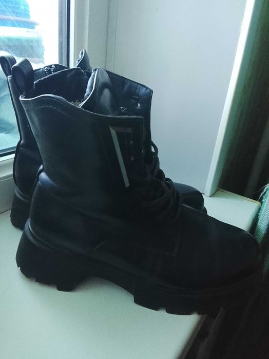 Ботинки женские 38 размер