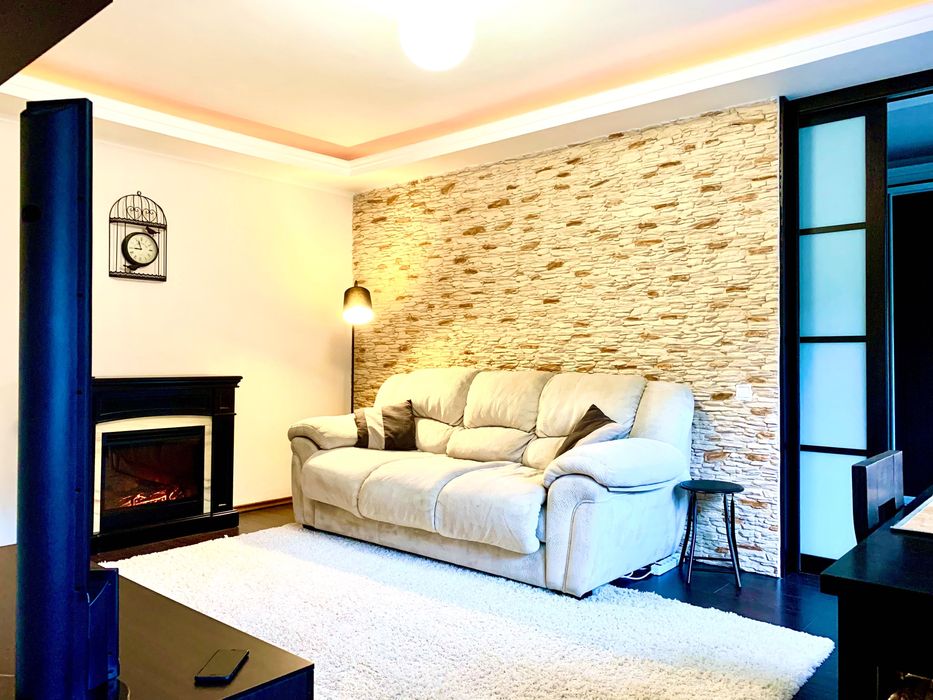 Здається 2-х кім. квартира вул. Лесі Українки 9