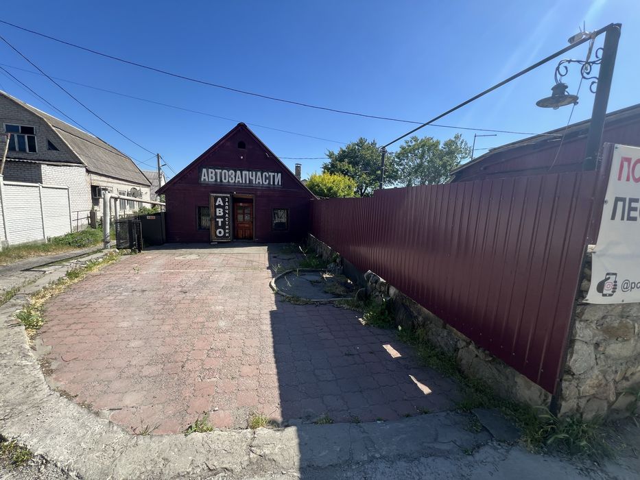 Аренда помещения под магазин, в данный момент автозапчасти