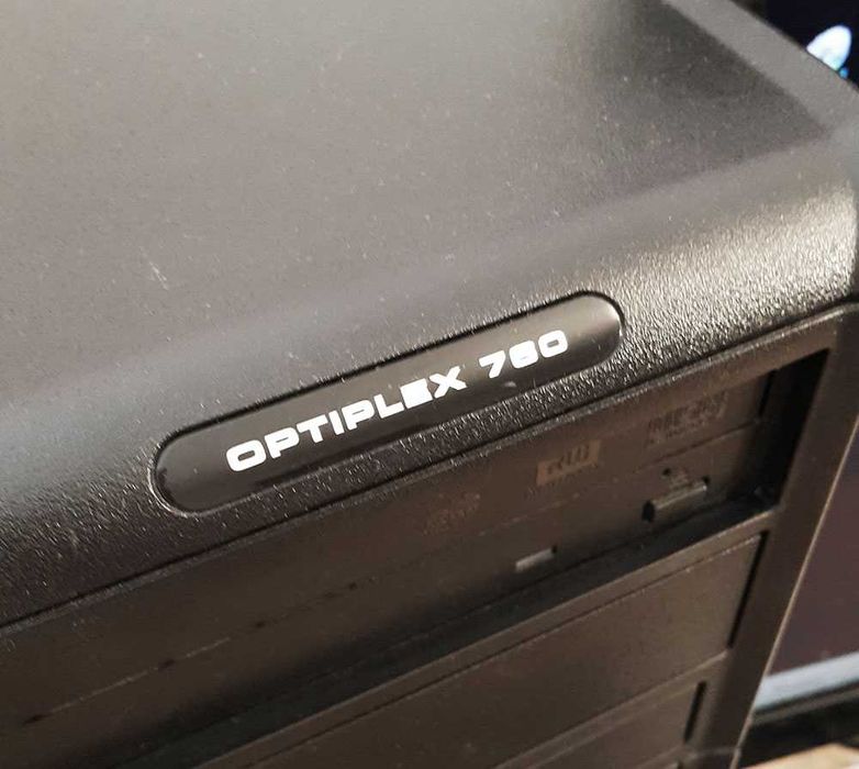 Komputer Dell Optiplex 760 Intel core 2duo Monitor 22" Benq GL2250-T