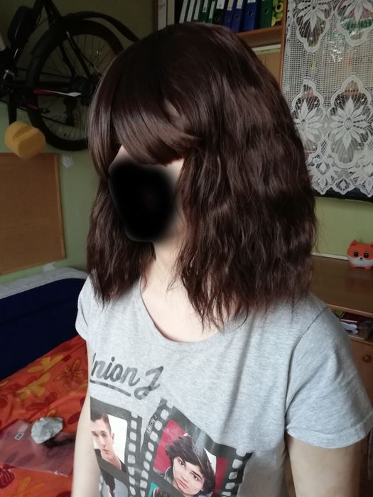 peruka brązowa falowana do ramion cosplay przebranie święta prezent